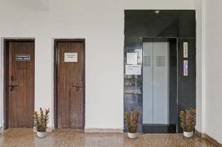 Townhouse Jalsa Resort - Goshainganj - 1