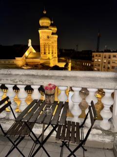 Synagogue view balcony - Budapest - 5