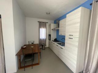 Iguana Apartments - Osbourn - 1