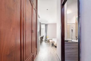 Mia Hotel & Cafe - Free Laundry - Ho Chi Minh City - 2