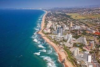 Lighthouse Apts Balcony apartment - Durban - 5