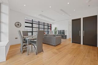 Newham Apartment - 1
