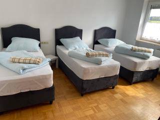 Berghülen Zimmer - Berghülen - 5