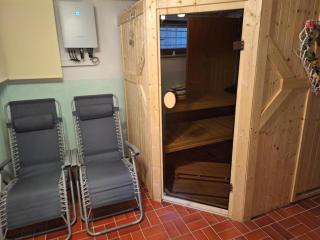 Schicke FeWo JaRa mit Saunaoption - Hambühren - 3