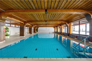 Holiday&Stay, Pool, Massagesessel, 85Zoll TV, Küche - 9