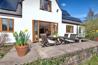 Finest Retreats - Cwmfron House - 5