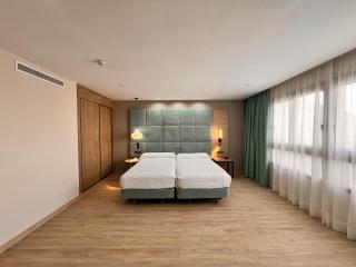 Hotel Maya Alicante - Alicante - 9
