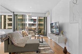CBD Unit, Sleeps 6, Views & Parking - 9