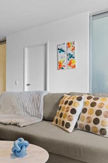 CBD Unit, Sleeps 6, Views & Parking - 1