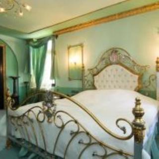 Sinaia Casa cu Farfurii - 5