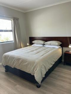 Stilbaai Waterkant Apartment - Stilbaai-Oos - 2