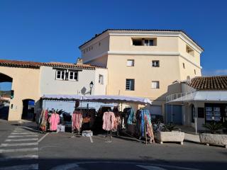 Studio dans une tour mythique à port grimaud - Grimaud - 9