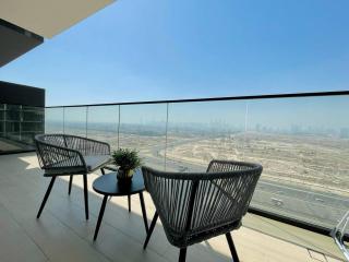 Jvc 1br Apartment Modern Comfort, Pool, Parking - 7