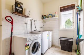 2BR with Free Parking 2min to Seaholme Station - 4