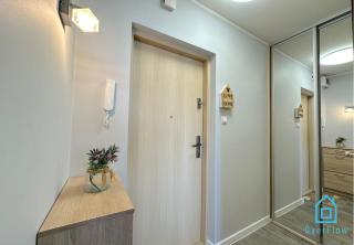 Postcard Apartment Scenic Escape 10 Minutes to Gdańsk Old Town and Seaside - 6
