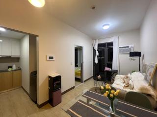 Okada Manila Gentry Manor Balcony 1br Unobstructed Scenic View - Manila - 1