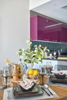 Frank Porter - Cayan Tower - 3