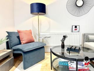 Kozy Salford 4BR 9ppl 5 mins to City Centre - 6