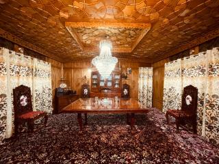 Lancashire Houseboat - Srinagar - 9