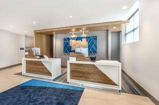 Holiday Inn Express & Suites Nashville West End - Univ Area by IHG - 7