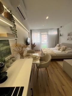 Geri Harmony Home - Zalaegerszeg - 1