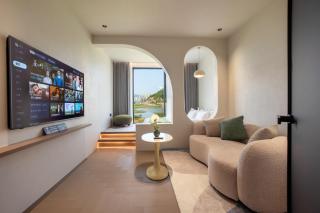 The Resort Inn - 8