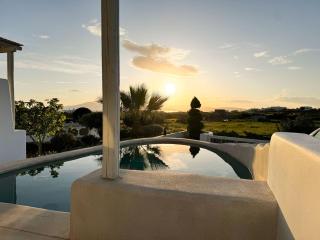 Argana Home sleeps 5 Plaka beach with private pool - Athens - 0