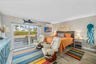 NEW! Colorful studio STEPS from the Beach with Pool and Upgraded Kitchen! - New Smyrna Beach - 1