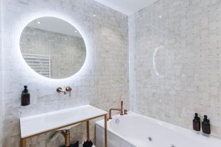 Divine Couture - Suite Montaigne - Carrières-sur-Seine - 2