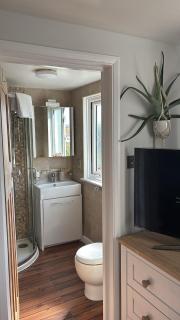 Beautiful Property Close To London - Potters Bar - 7