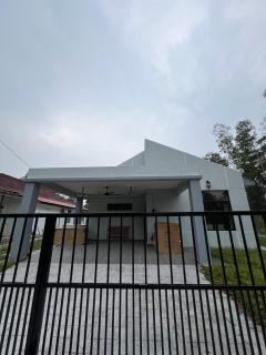 Selesa Homestay Beranang - 3