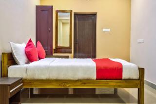 Grand Ocean Inn - Pondicherry - 0