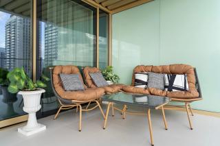 Fendi 1BR with Panoramic Sea View - 9