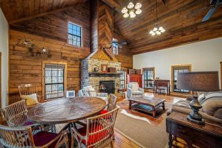 Cute Wooden Cabin Nestled Among Trees in Mentone, Alabama - Mentone - 8