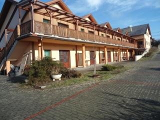 Bianka Apartmanház - Bogács - 0