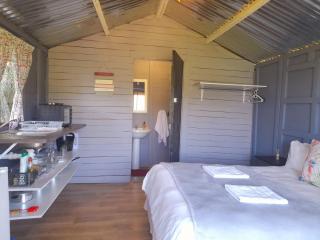 Entendeni Lodge SelfCatering - Inanda - 3