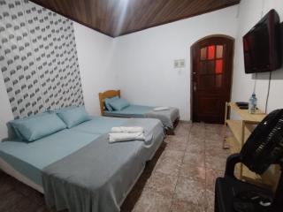 Haja Luz Casa Pousada no Centro de Itaquaquecetuba - Itaquaquecetuba - 9
