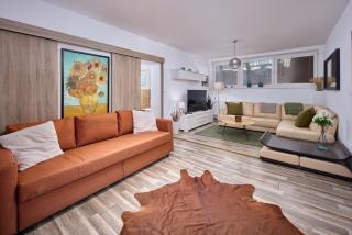 2 Bedrooms, 2 Bathrooms & Garden - Bratislava - 2