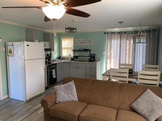 Surfside 13 - Cute Lakefront Condo! - 6
