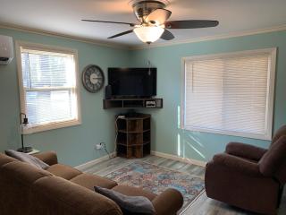 Surfside 13 - Cute Lakefront Condo! - 7