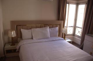 شقة فى الرحاب امام Gate way - 0