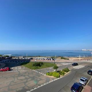 L'arbre du voyageur - Les Sables-dʼOlonne - 1