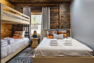 Lookout Lodge - Luxurious Mountain Cabin - Blue Ridge - 9