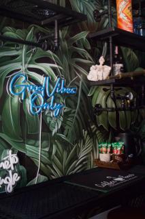 Tropical Vibes Hostel - Phi Phi Don - 0