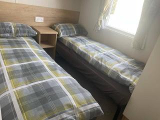 2 Bed-Sleeps 6 -Patio-Parking-Pet Friendly - Eyemouth - 9