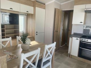 2 Bed-Sleeps 6 -Patio-Parking-Pet Friendly - Eyemouth - 5