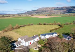 Willow House Bed & Breakfast and Orchard Studios Self Catering - Limavady - 0