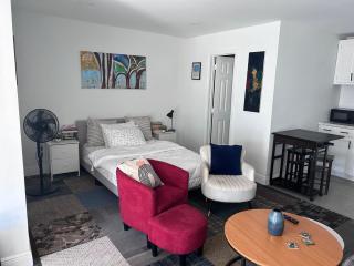 Cozy studio apt 10 min from everywhere in city - New Orleans - 6