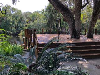 Withlacoochee River, big beautiful wood deck and dock - Inglis - 6