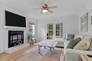 Cottage at Pine Knoll Shores home - Pine Knoll Shores - 9